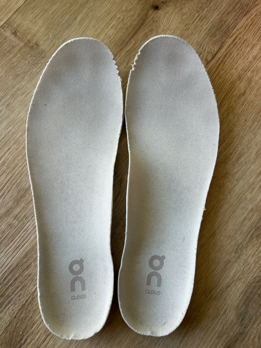 On Cloud 5 Running Shoe (Women)
FLAMINGO/PEARL, Size 8 - Picture 7 of 11
